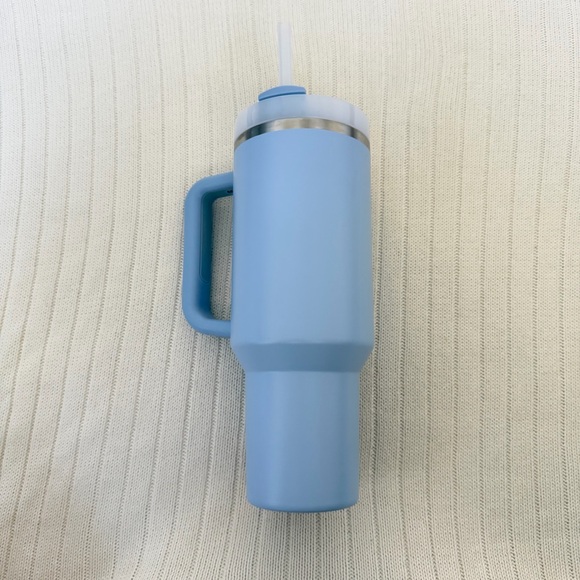 Stanley The Clean Slate Quencher H2.0 Flowstate Tumbler 40oz Heather Blue - Picture 2 of 9